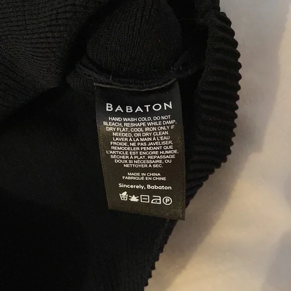 NWOT ARITZIA - BABATON SCULPT TEE - Picture 3 of 3